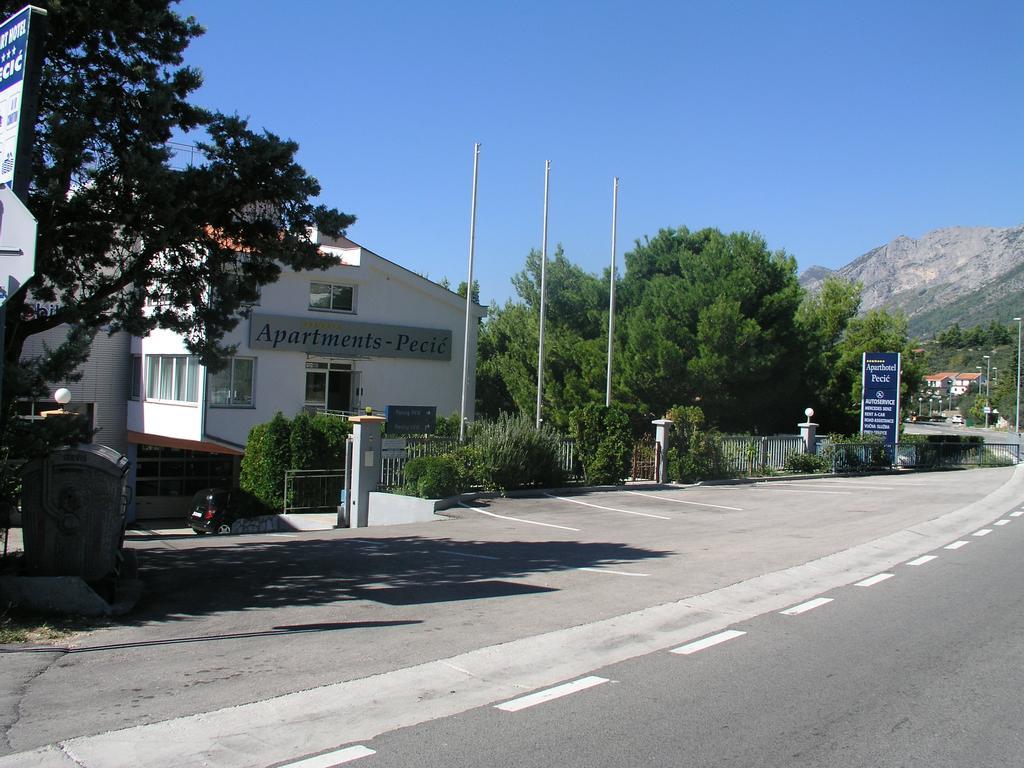 Aparthotel Pecic Gradac  Eksteriør billede